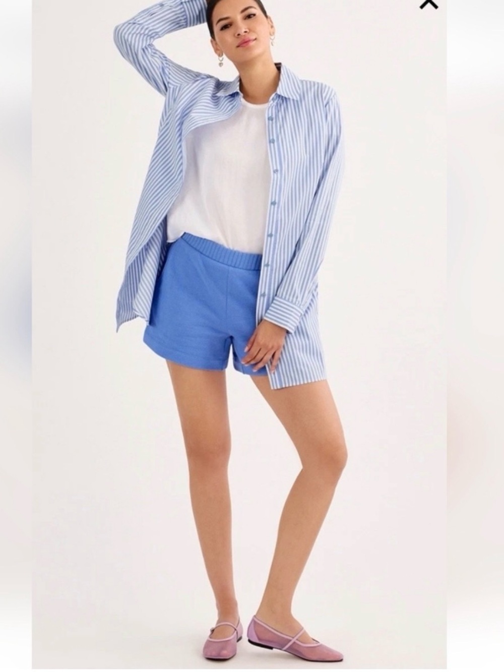Cabi Dress Up shirt Spring 2025 - Picture 2 of 6